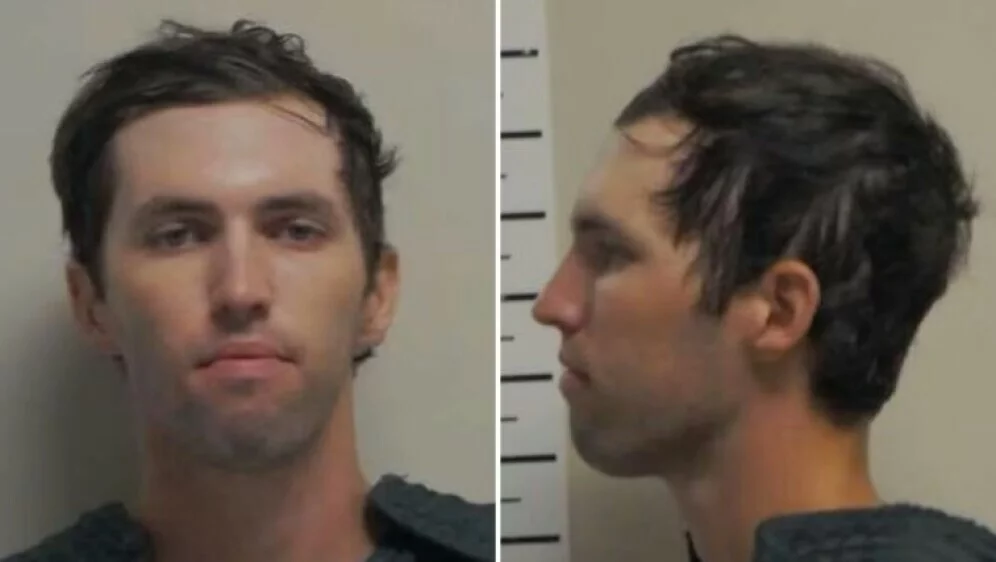 63152952 tyler robinson