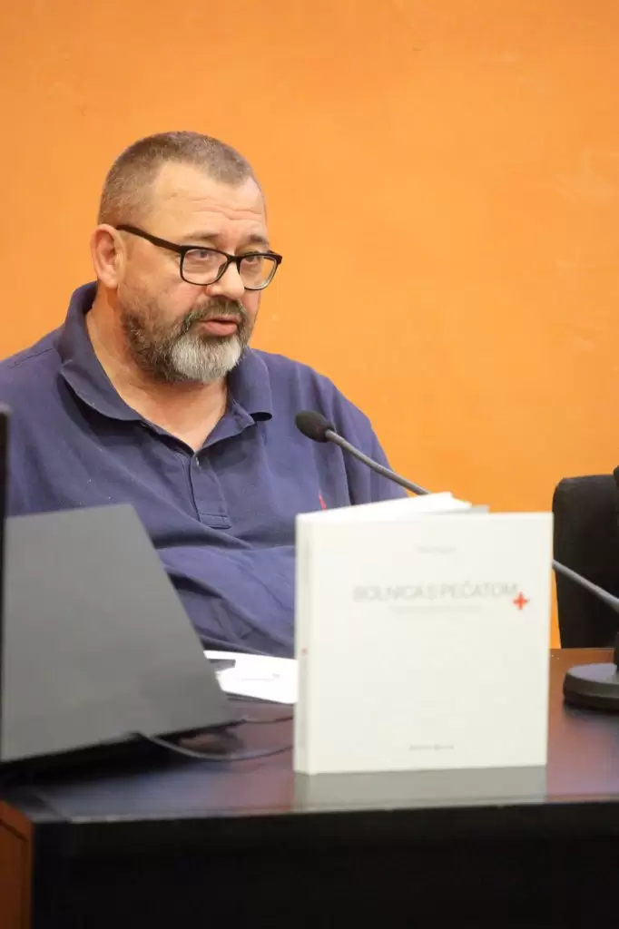 mh bolnica s pecatom 8441