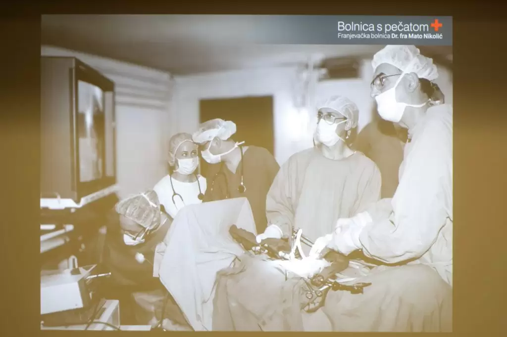 mh bolnica s pecatom 8463